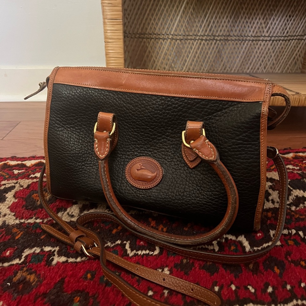 Vintage Dooney and Bourne Purse Bag